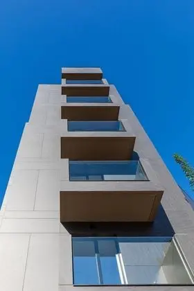 Tek Büyük Yataklı Oda, Balkon