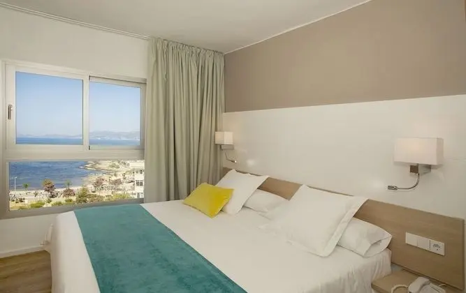 Junior Süit, Balkon