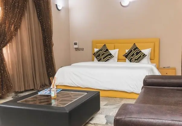 Deluxe Stüdyo Süit