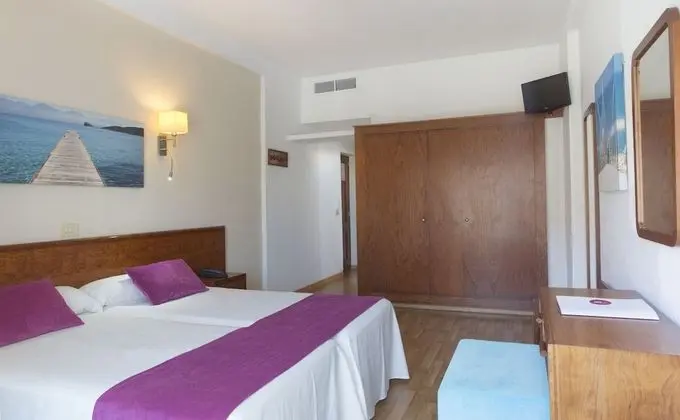 Büyük Yataklı Tek Kişilik Oda, Balkon