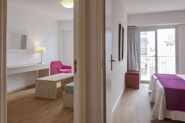 Doble con Salón y Balcón