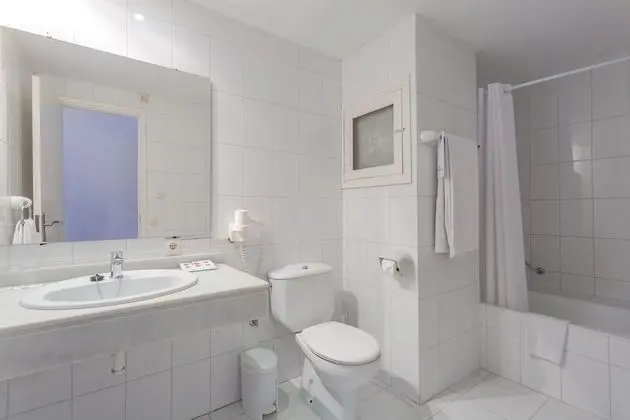 Doble con Salón y Balcón