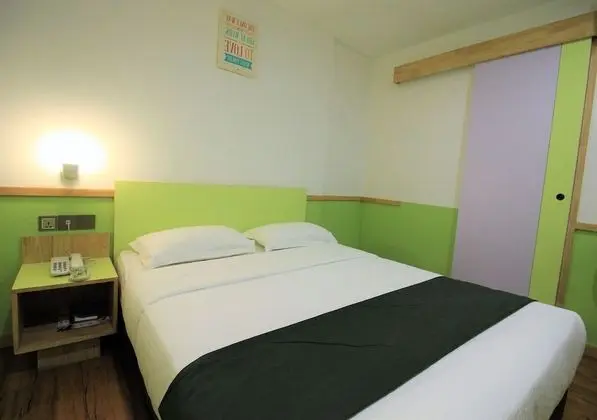 Deluxe Tek Büyük Yataklı Oda, Penceresiz