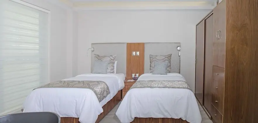 Executive Oda (2 single beds)