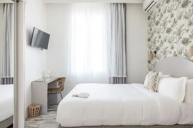 Comfort Tek Büyük Yataklı Oda