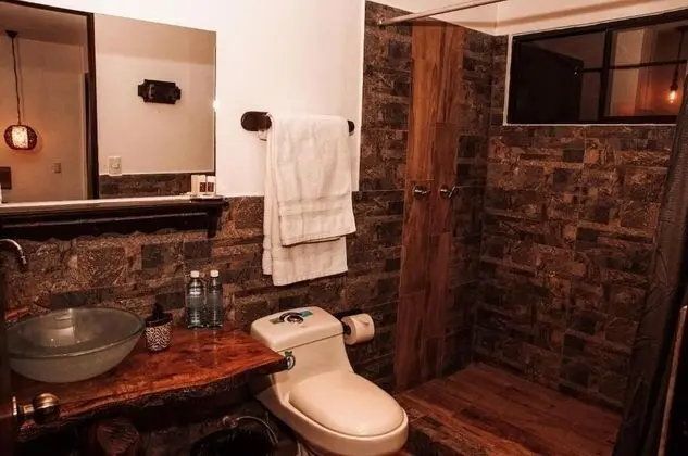 Deluxe Tek Büyük Yataklı Oda, Balkon, Dağ Manzaralı