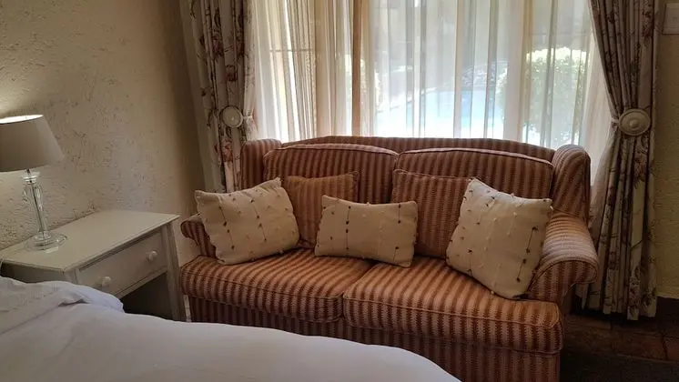 Deluxe Oda (Twin or King Room)