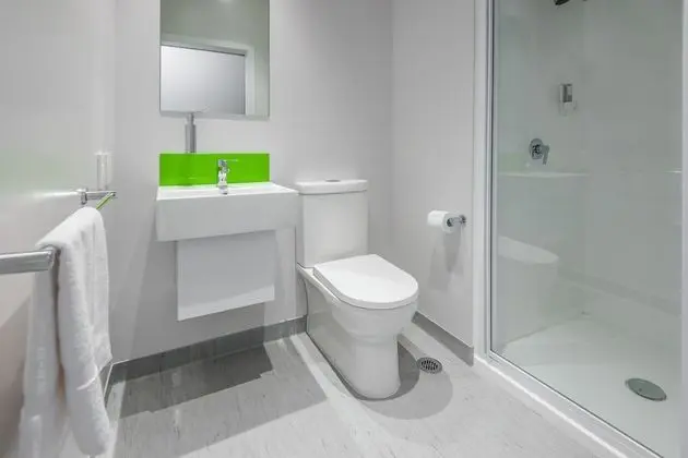 Tek Büyük Yataklı Oda, Özel Banyo