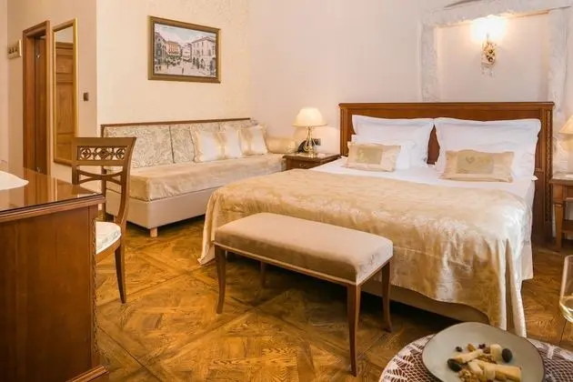 Deluxe Tek Büyük Yataklı Oda, Şehir Manzaralı