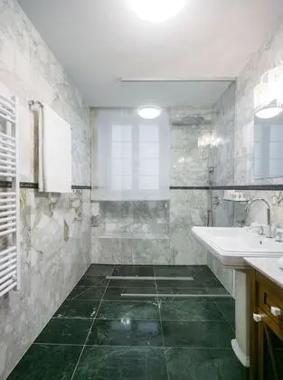 Deluxe Tek Büyük Yataklı Oda, Şehir Manzaralı