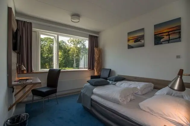 Economy Oda (Bed 140cm)