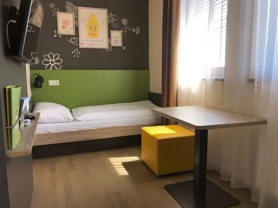 Tek Kişilik Oda
