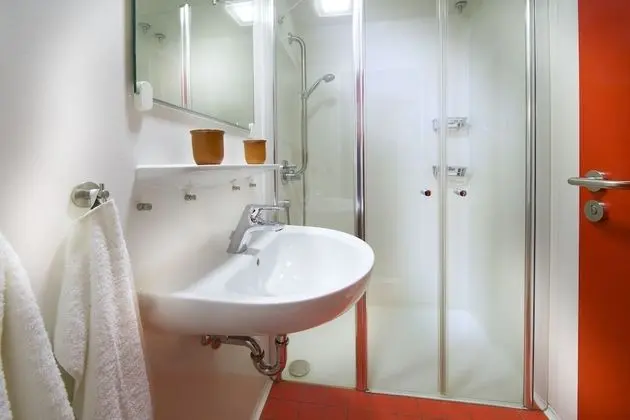 Superior Dört Kişilik Oda, Sigara İçilmez