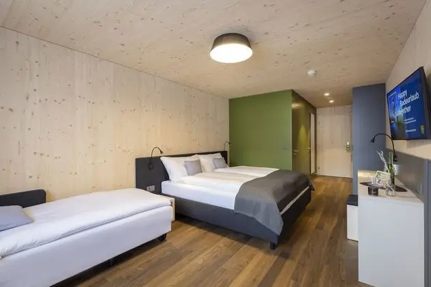 Basic Üç Kişilik Oda