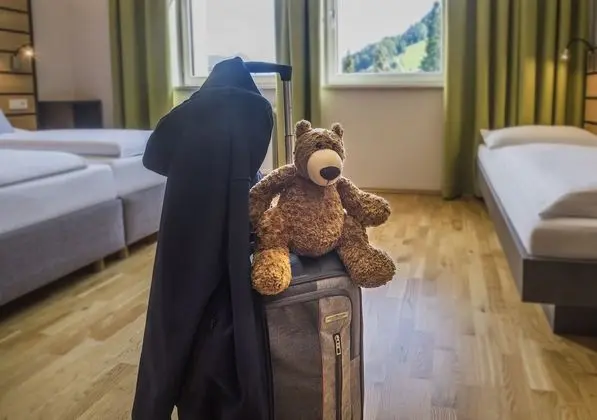 Basic Tek Büyük Yataklı Oda