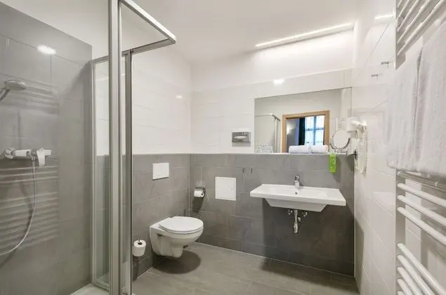 Comfort Dört Kişilik Oda