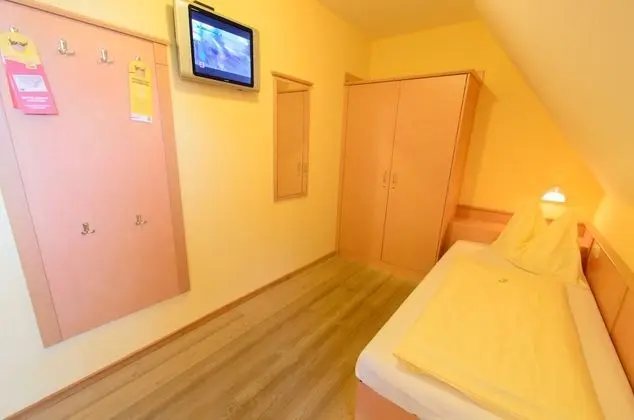 Tek Kişilik Oda