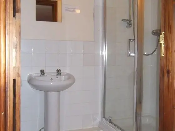 Standard Tek Büyük Yataklı Oda, Banyolu/Duşlu