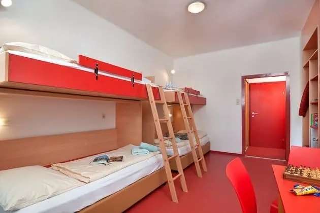 Basic Dört Kişilik Oda