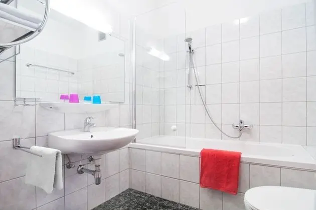 Basic Dört Kişilik Oda