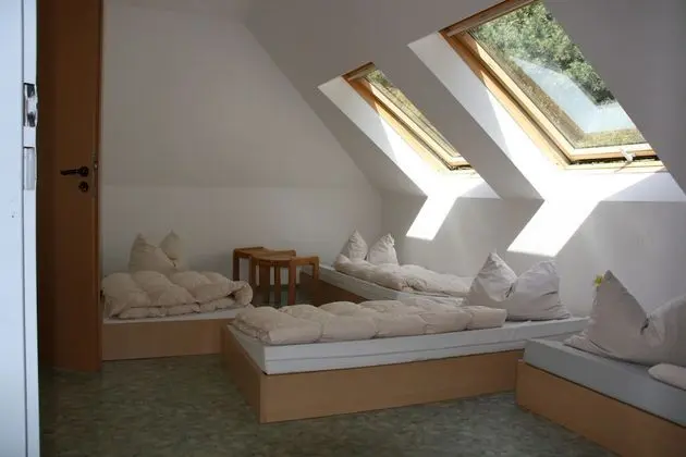 Basic Dört Kişilik Oda