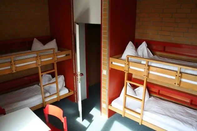 Dört Kişilik Oda, Ortak Banyo