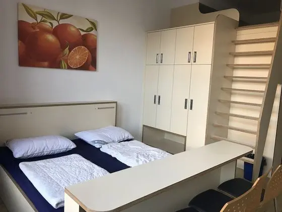 Dört Kişilik Oda, 1 Yatak Odası