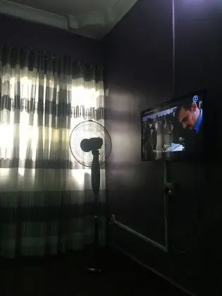 Economy Tek Büyük Yataklı Oda