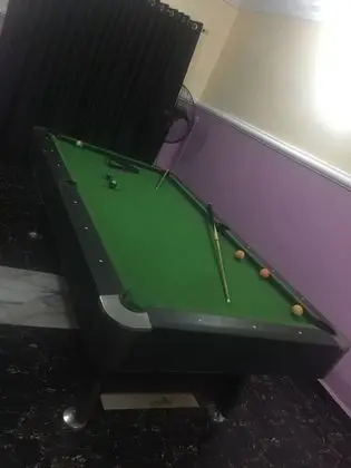 Exclusive Tek Büyük Yataklı Oda