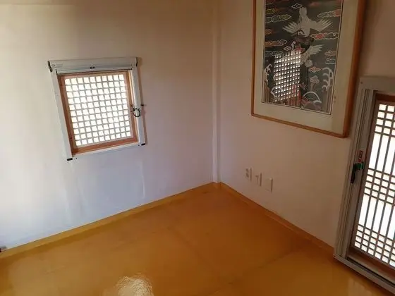 Tek Büyük Yataklı Oda (Seojae)