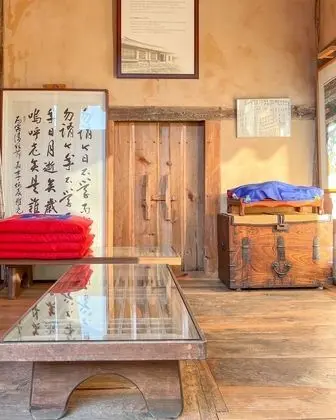 Tek Büyük Yataklı Oda (Seojae)