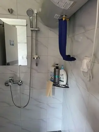 Tek Büyük Yataklı Oda (Seojae)