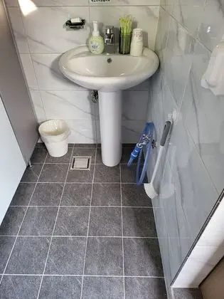 Tek Büyük Yataklı Oda (Seojae)