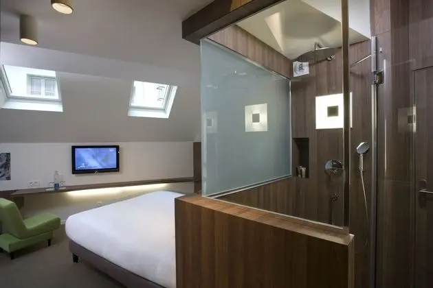 Tek Büyük Yataklı Oda (Jim)