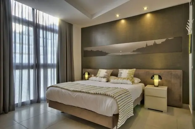 Comfort Tek Büyük Yataklı Oda, 1 Çift Kişilik Yatak, Engellilere Uygun