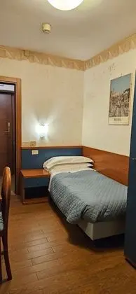 Economy Tek Kişilik Oda, Ortak Banyo