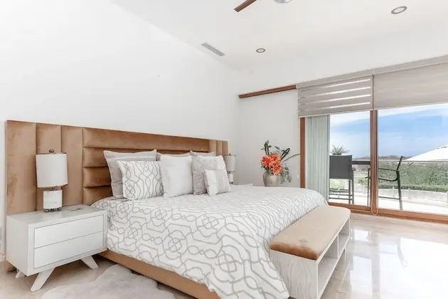 Signature Villa