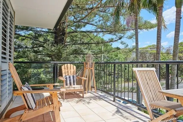 Standard Room, 1 Queen Bed, Balcony (Schoolies not allowed)