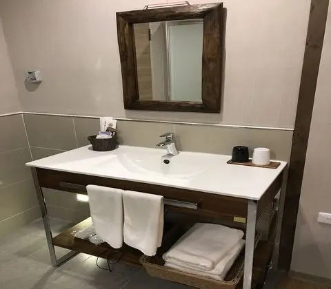 Classic Tek Büyük Yataklı Oda, Sigara İçilmez, Buzdolabı