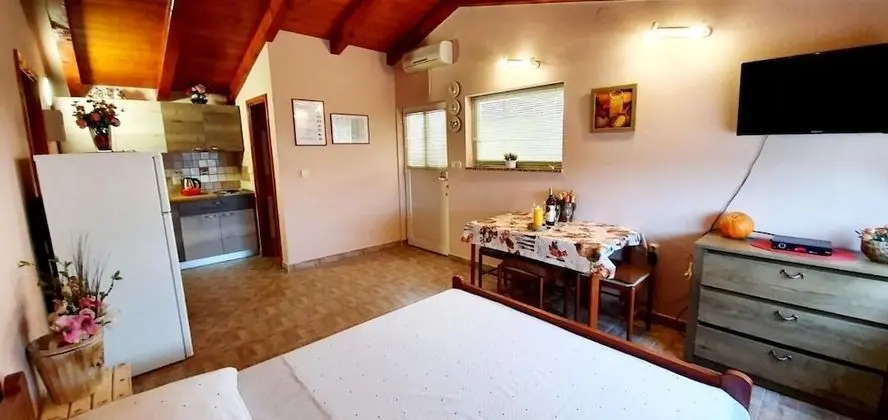 Apart Daire (Julija - big terrace and grill - A1 A)