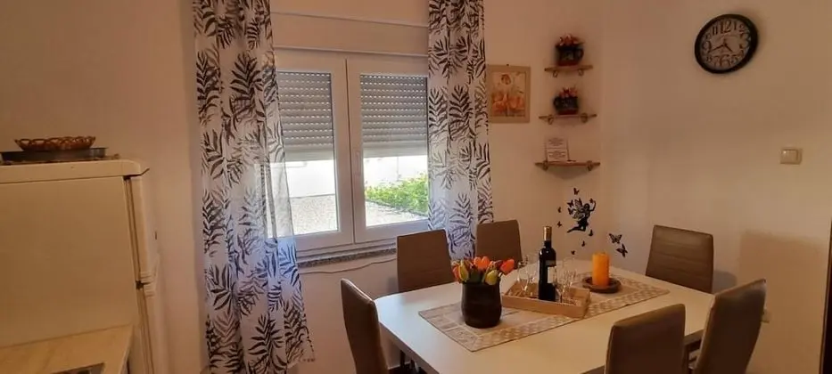 Apart Daire (Julijana - economy apartment - A1(6+1)