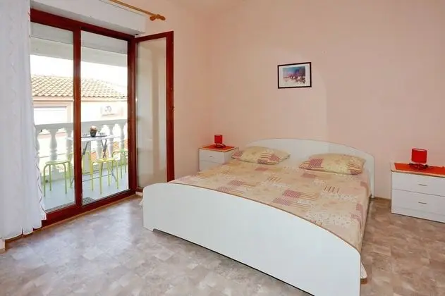 Apart Daire (Julijana - economy apartment - A1(6+1)