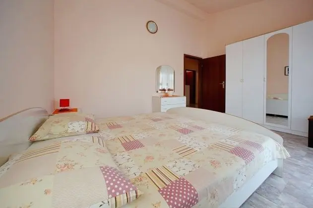 Apart Daire (Julijana - economy apartment - A1(6+1)