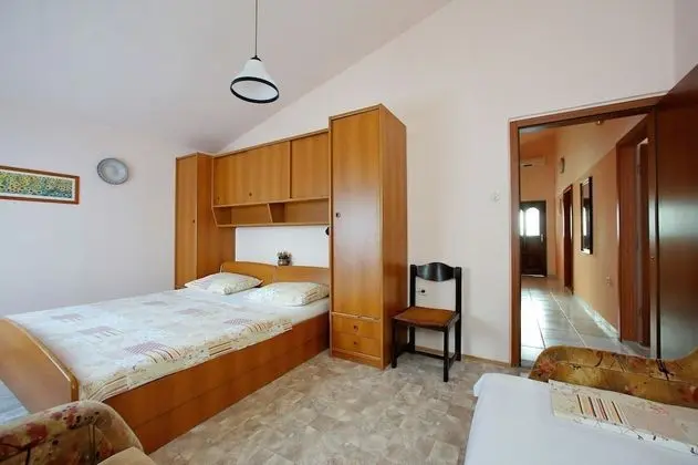 Apart Daire (Julijana - economy apartment - A1(6+1)