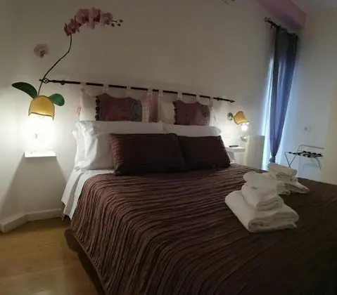 Classic Tek Büyük Yataklı Oda