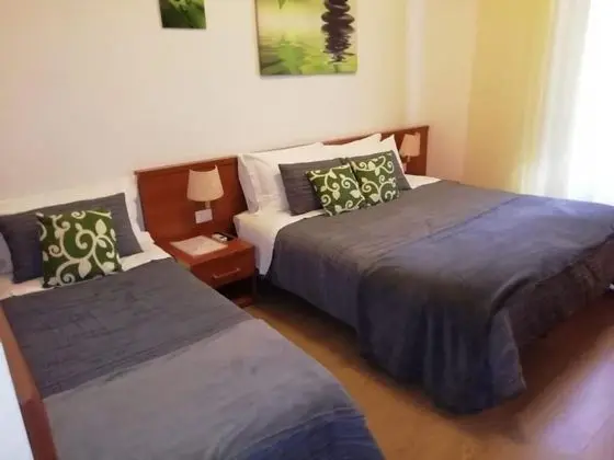 Family Üç Kişilik Oda