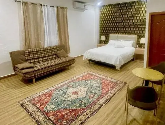 Deluxe Tek Büyük Yataklı Oda