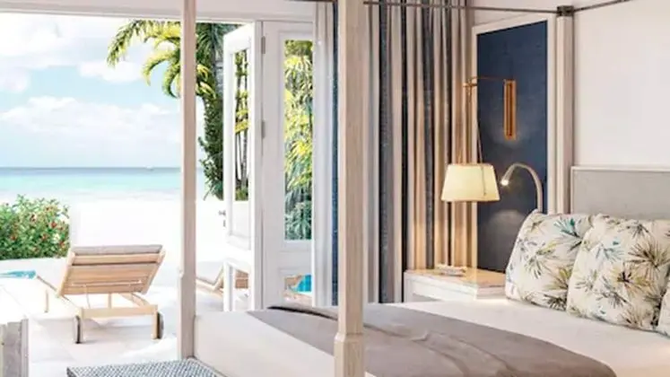 Beachside Suite