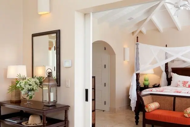Pool Suite