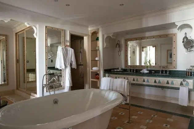 Luxury Süit (Gulf Summerhouse Ocean)